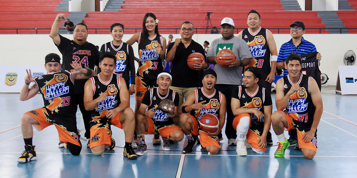 melihat-serunya-tim-happy-ballers-menjajal-venue-basket-msc